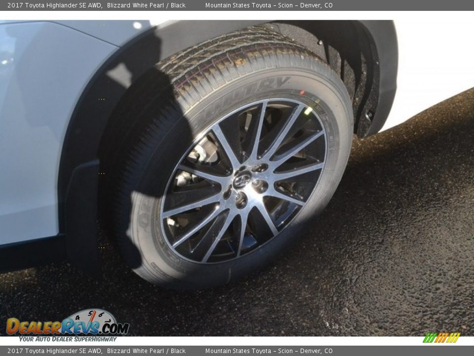 2017 Toyota Highlander SE AWD Blizzard White Pearl / Black Photo #10