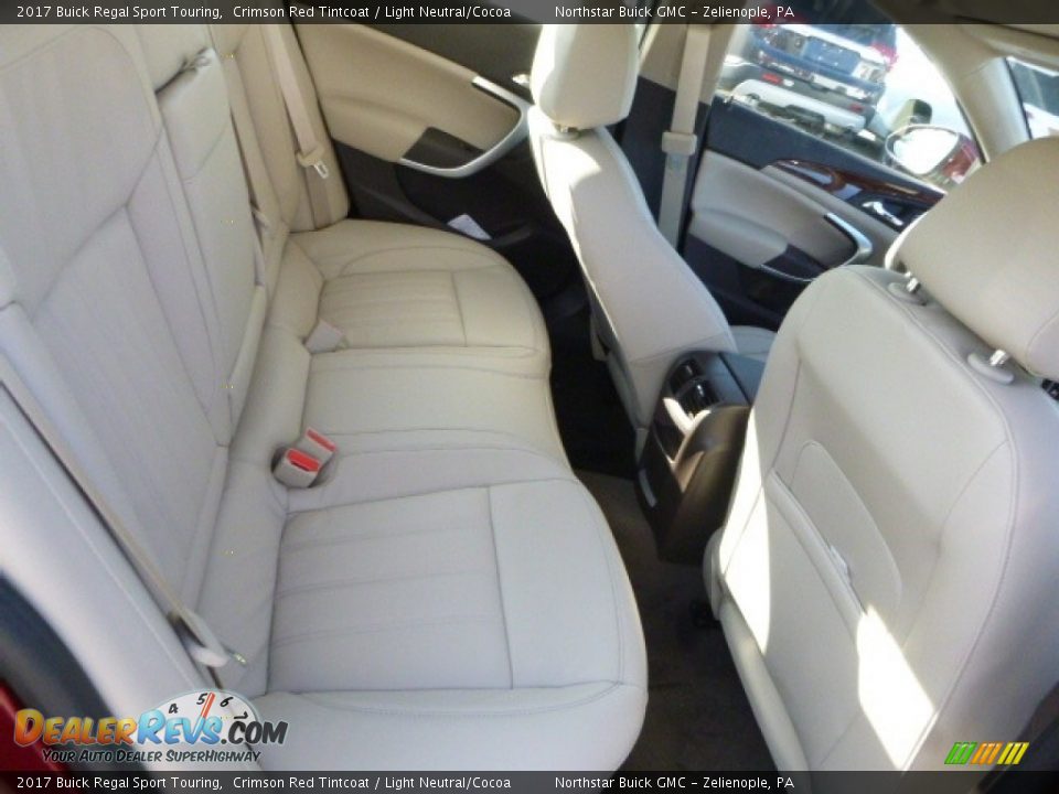 2017 Buick Regal Sport Touring Crimson Red Tintcoat / Light Neutral/Cocoa Photo #8