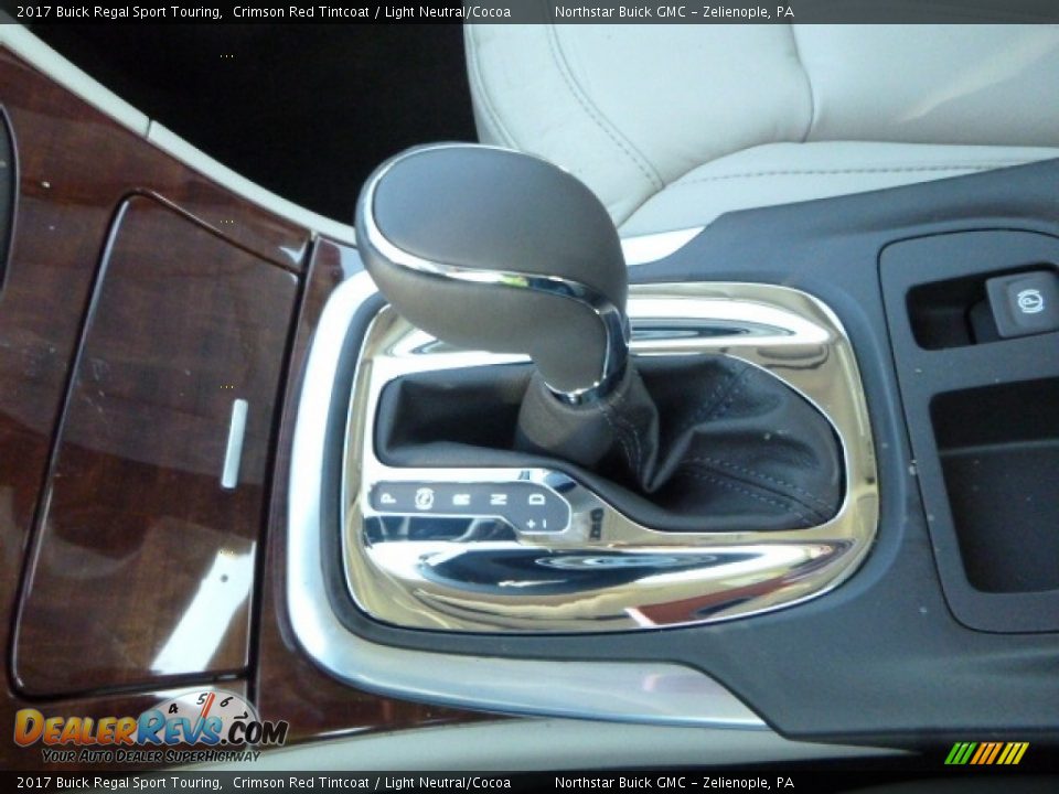 2017 Buick Regal Sport Touring Crimson Red Tintcoat / Light Neutral/Cocoa Photo #20