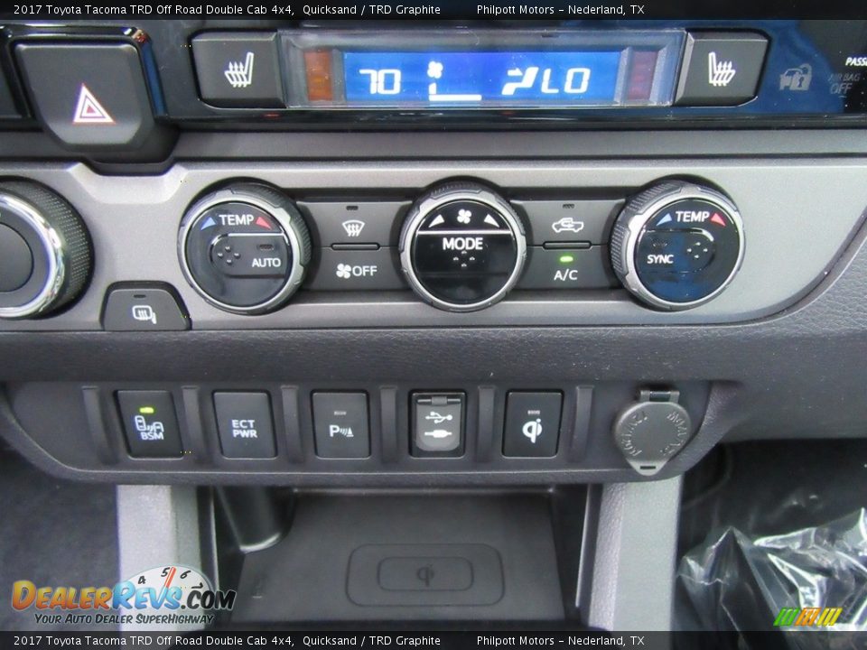 2017 Toyota Tacoma TRD Off Road Double Cab 4x4 Quicksand / TRD Graphite Photo #29
