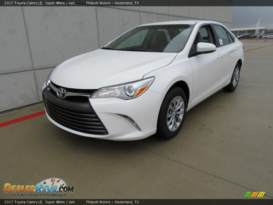 2017 Toyota Camry LE Super White / Ash Photo #7