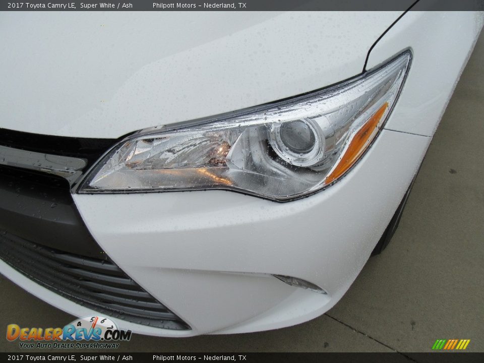 2017 Toyota Camry LE Super White / Ash Photo #9