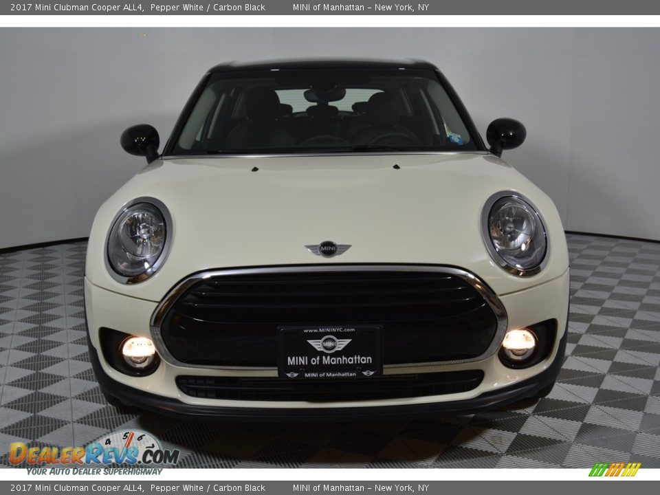 2017 Mini Clubman Cooper ALL4 Pepper White / Carbon Black Photo #2