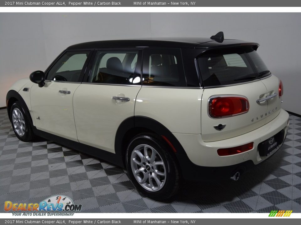 2017 Mini Clubman Cooper ALL4 Pepper White / Carbon Black Photo #4