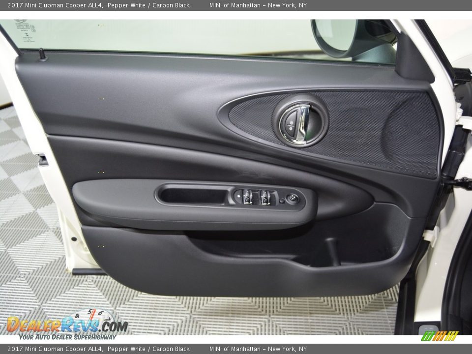 2017 Mini Clubman Cooper ALL4 Pepper White / Carbon Black Photo #6
