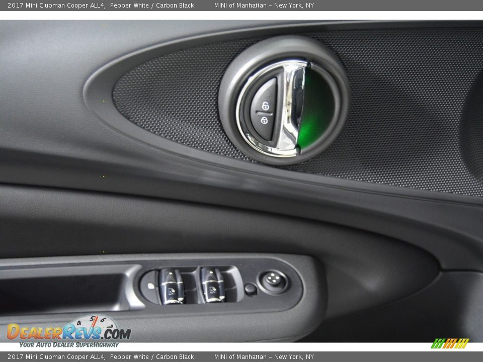 2017 Mini Clubman Cooper ALL4 Pepper White / Carbon Black Photo #7