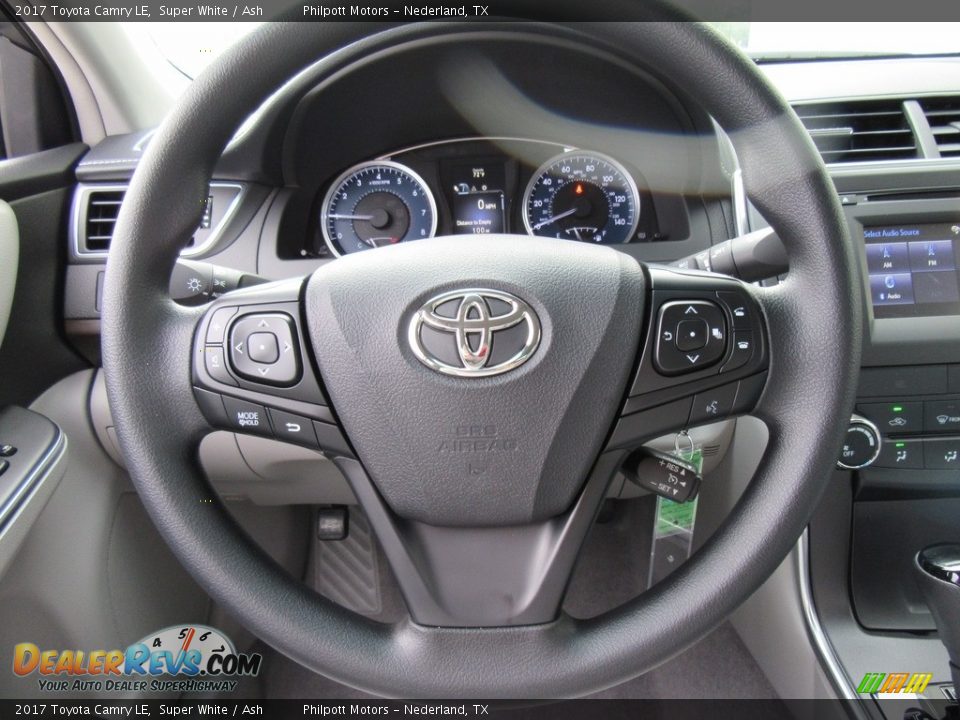 2017 Toyota Camry LE Super White / Ash Photo #28