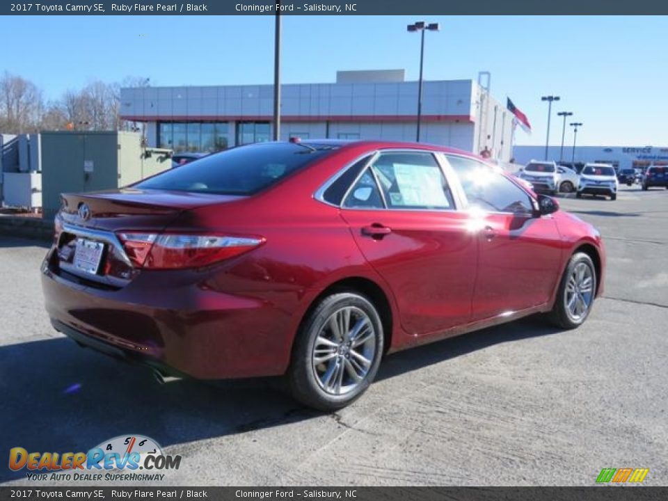2017 Toyota Camry SE Ruby Flare Pearl / Black Photo #21