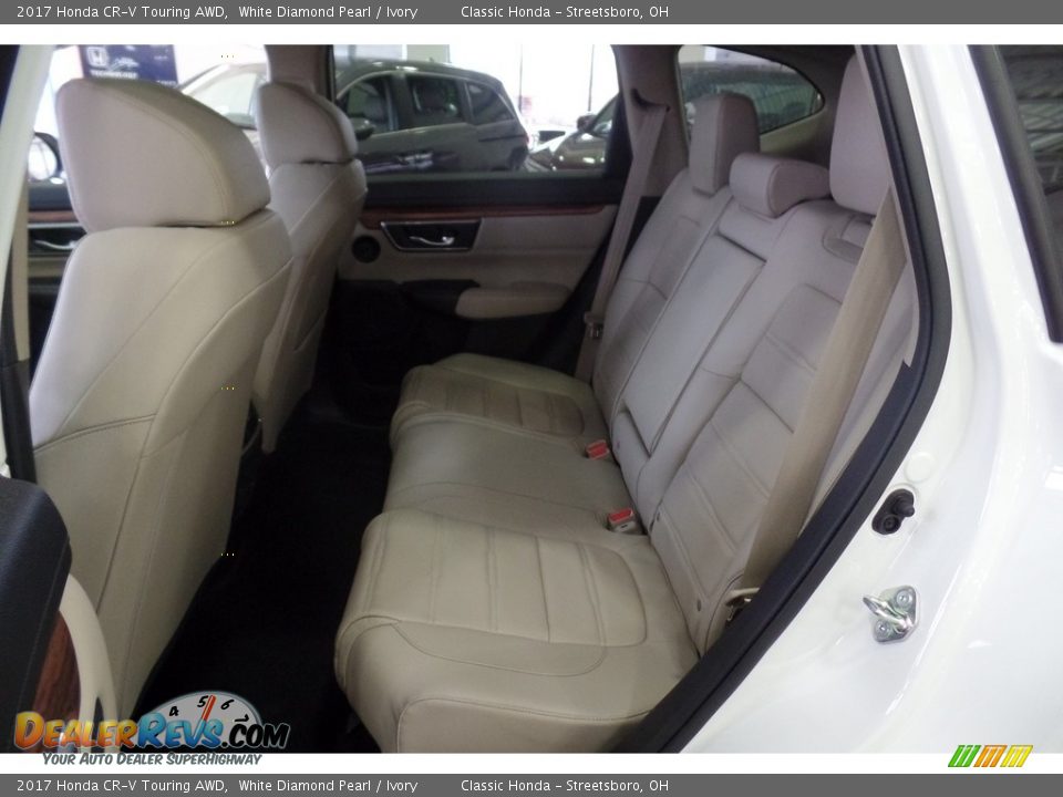 2017 Honda CR-V Touring AWD White Diamond Pearl / Ivory Photo #9