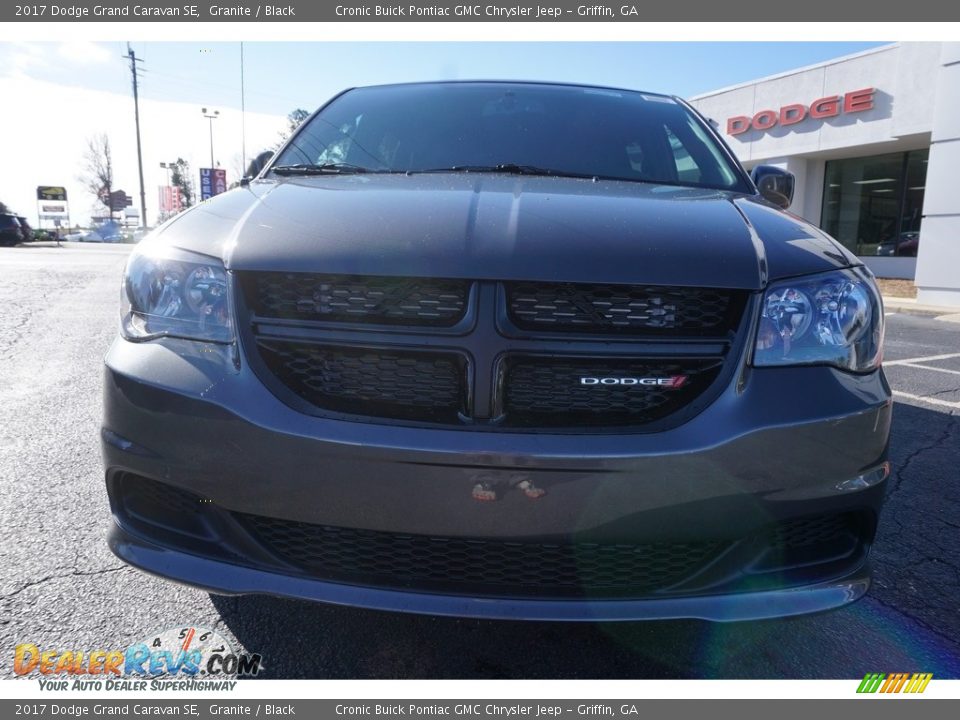 2017 Dodge Grand Caravan SE Granite / Black Photo #2