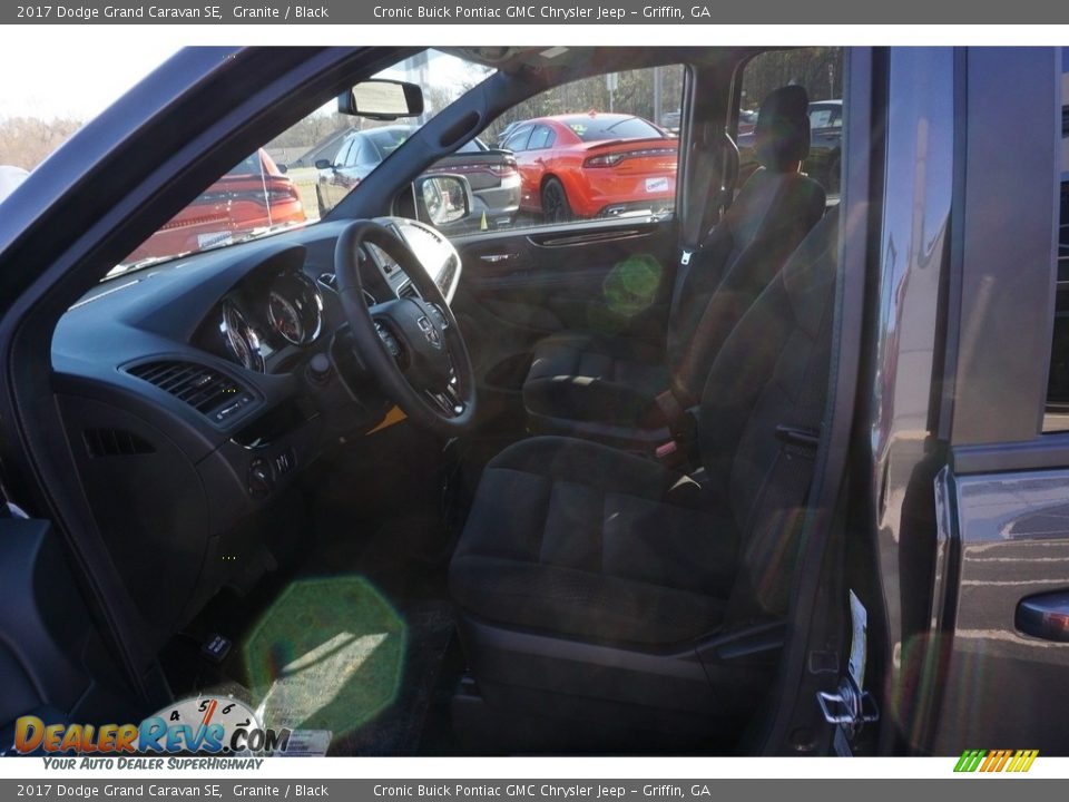 2017 Dodge Grand Caravan SE Granite / Black Photo #9