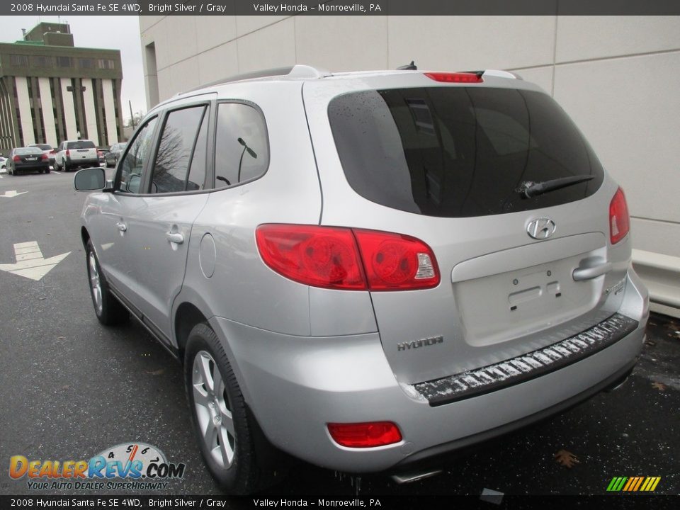 2008 Hyundai Santa Fe SE 4WD Bright Silver / Gray Photo #4