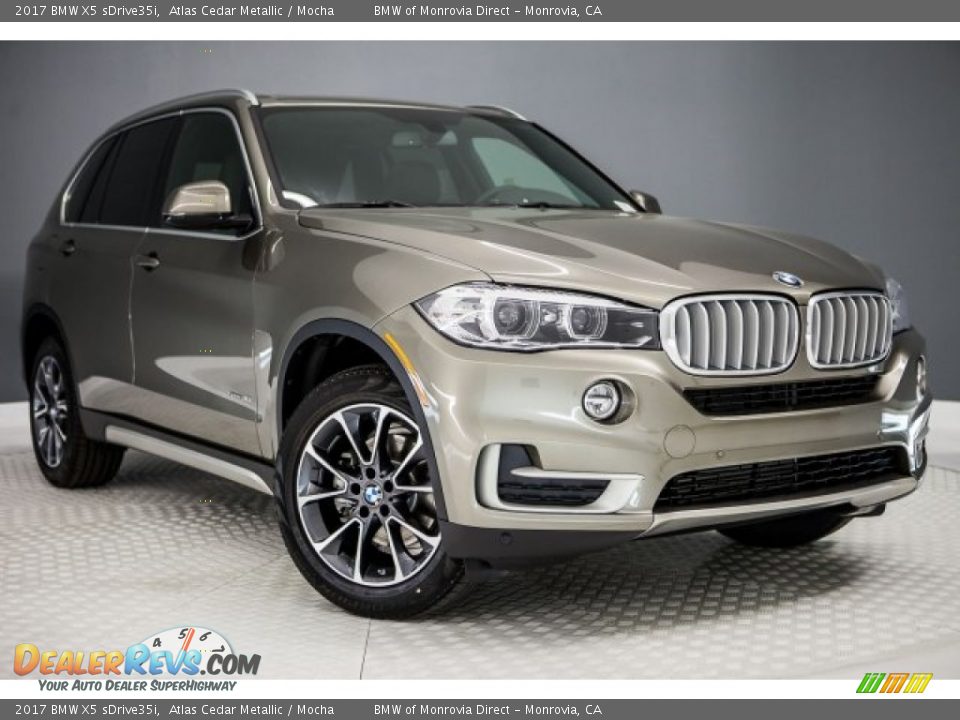 Front 3/4 View of 2017 BMW X5 sDrive35i Photo #12