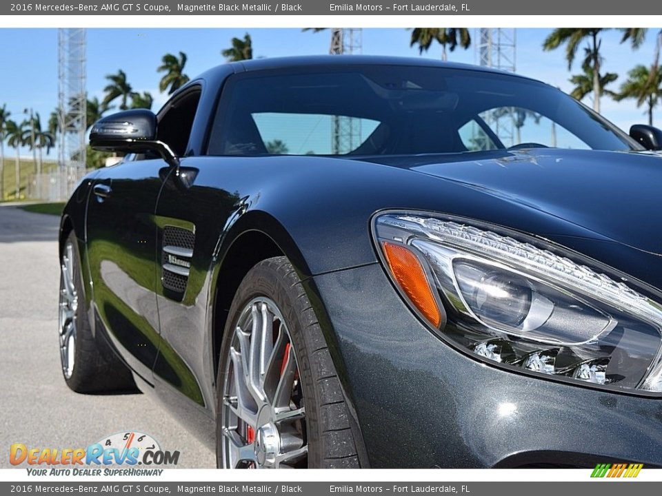 2016 Mercedes-Benz AMG GT S Coupe Magnetite Black Metallic / Black Photo #10