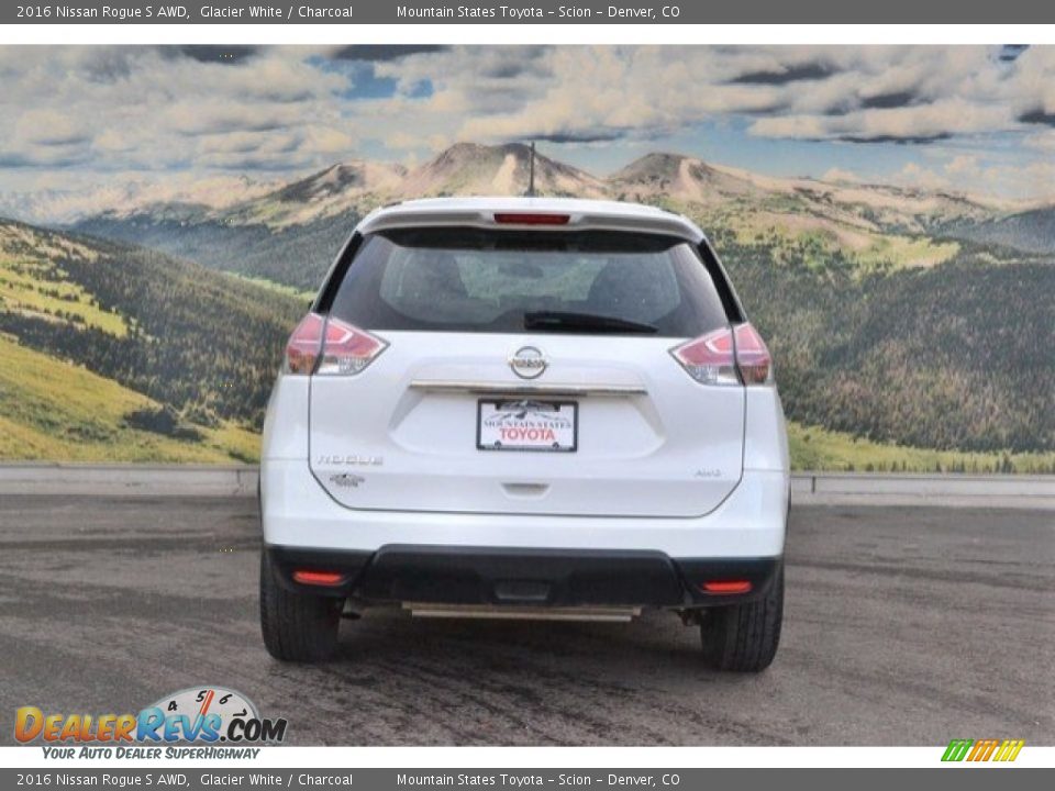 2016 Nissan Rogue S AWD Glacier White / Charcoal Photo #9