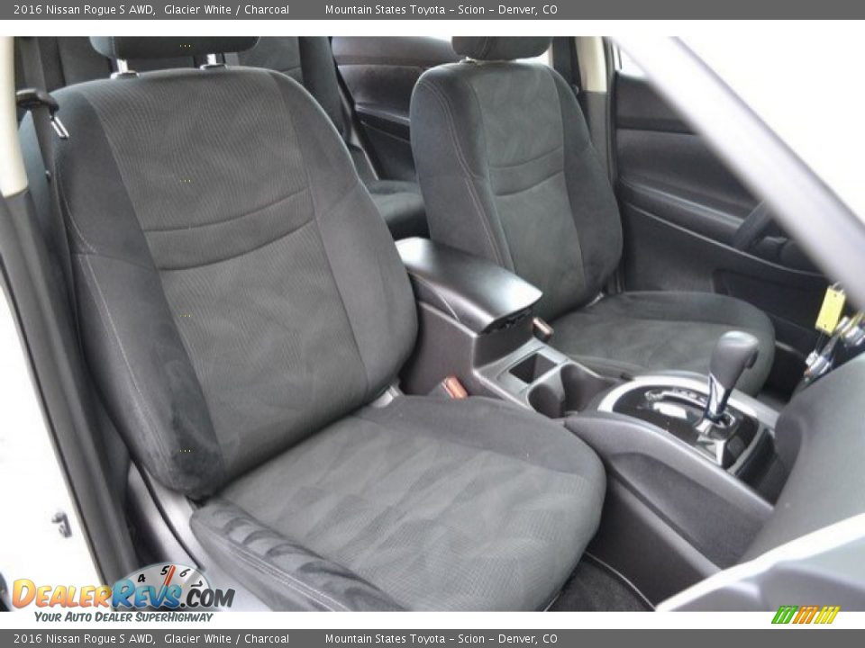 2016 Nissan Rogue S AWD Glacier White / Charcoal Photo #18