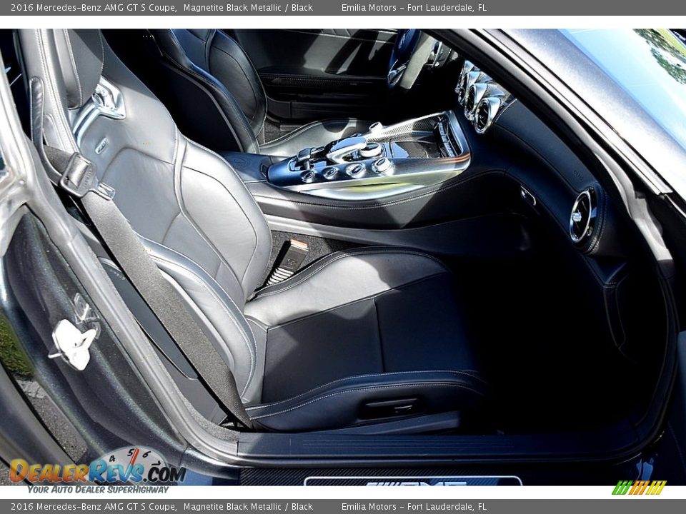 2016 Mercedes-Benz AMG GT S Coupe Magnetite Black Metallic / Black Photo #32
