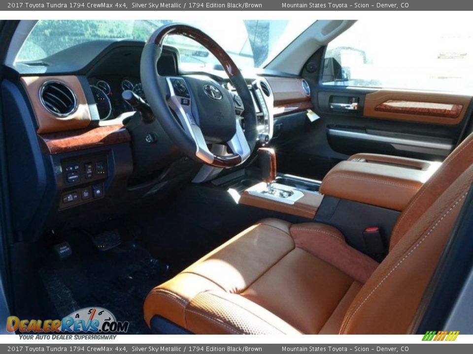 2017 Toyota Tundra 1794 CrewMax 4x4 Silver Sky Metallic / 1794 Edition Black/Brown Photo #5
