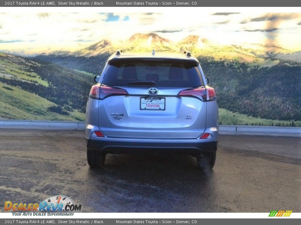 2017 Toyota RAV4 LE AWD Silver Sky Metallic / Black Photo #4