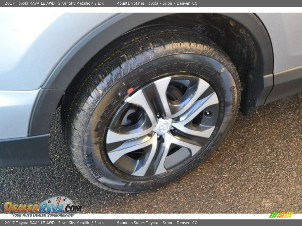 2017 Toyota RAV4 LE AWD Silver Sky Metallic / Black Photo #9