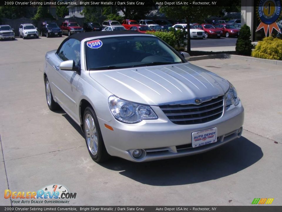 2009 Chrysler Sebring Limited Convertible Bright Silver Metallic / Dark Slate Gray Photo #2