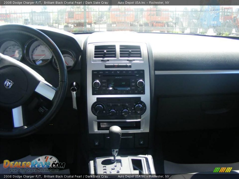 2008 Dodge Charger R/T Brilliant Black Crystal Pearl / Dark Slate Gray Photo #10