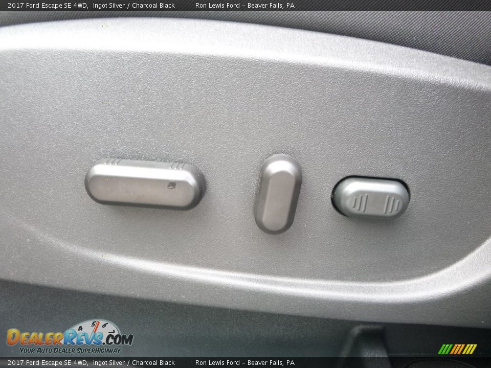 2017 Ford Escape SE 4WD Ingot Silver / Charcoal Black Photo #17