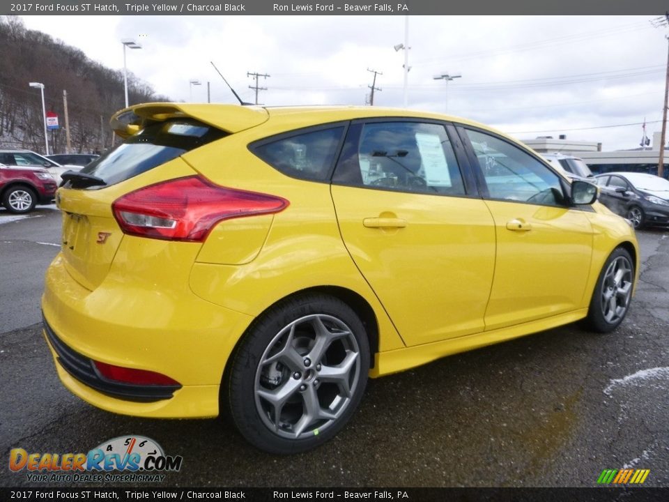Triple Yellow 2017 Ford Focus ST Hatch Photo #2
