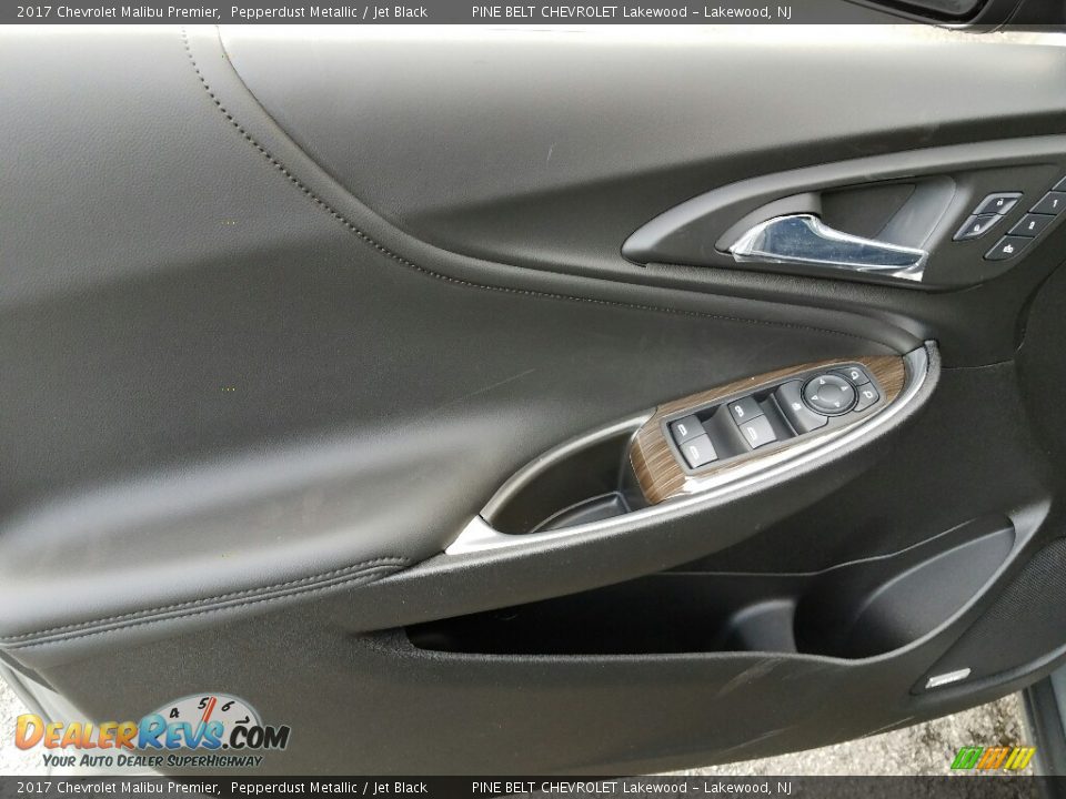 2017 Chevrolet Malibu Premier Pepperdust Metallic / Jet Black Photo #8