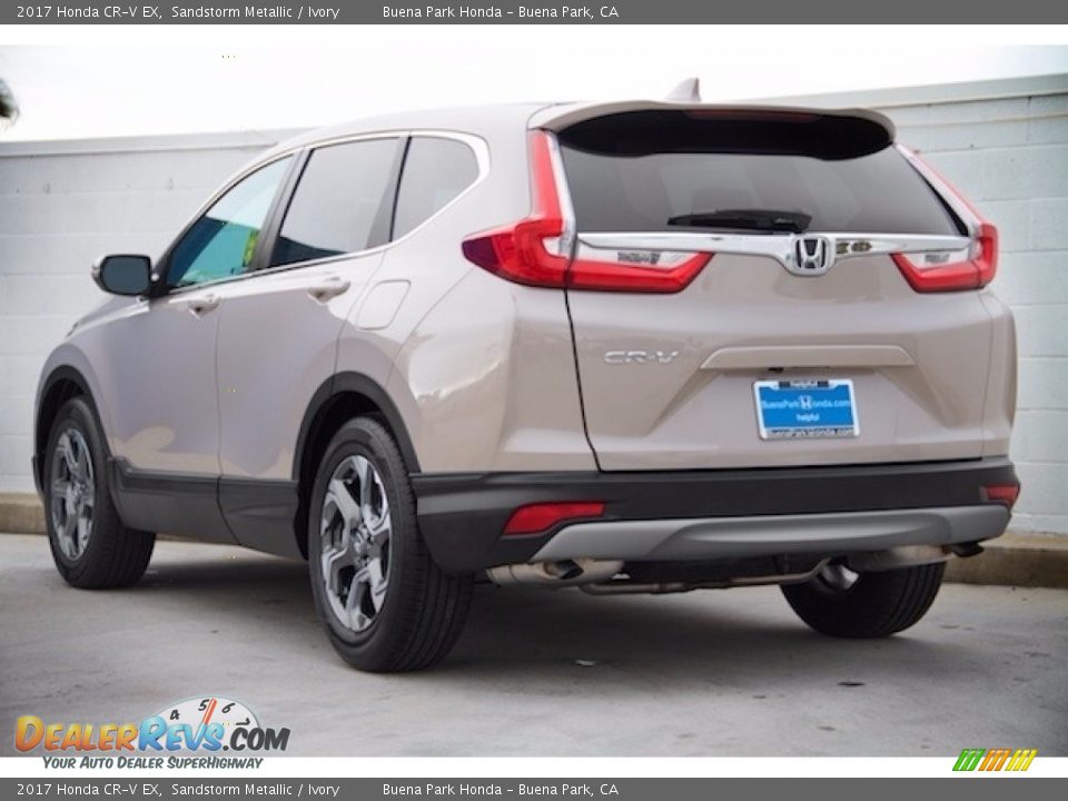 2017 Honda CR-V EX Sandstorm Metallic / Ivory Photo #2