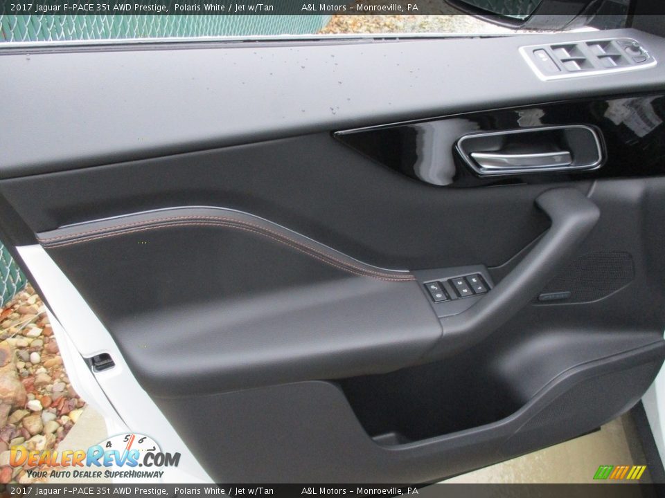 2017 Jaguar F-PACE 35t AWD Prestige Polaris White / Jet w/Tan Photo #11