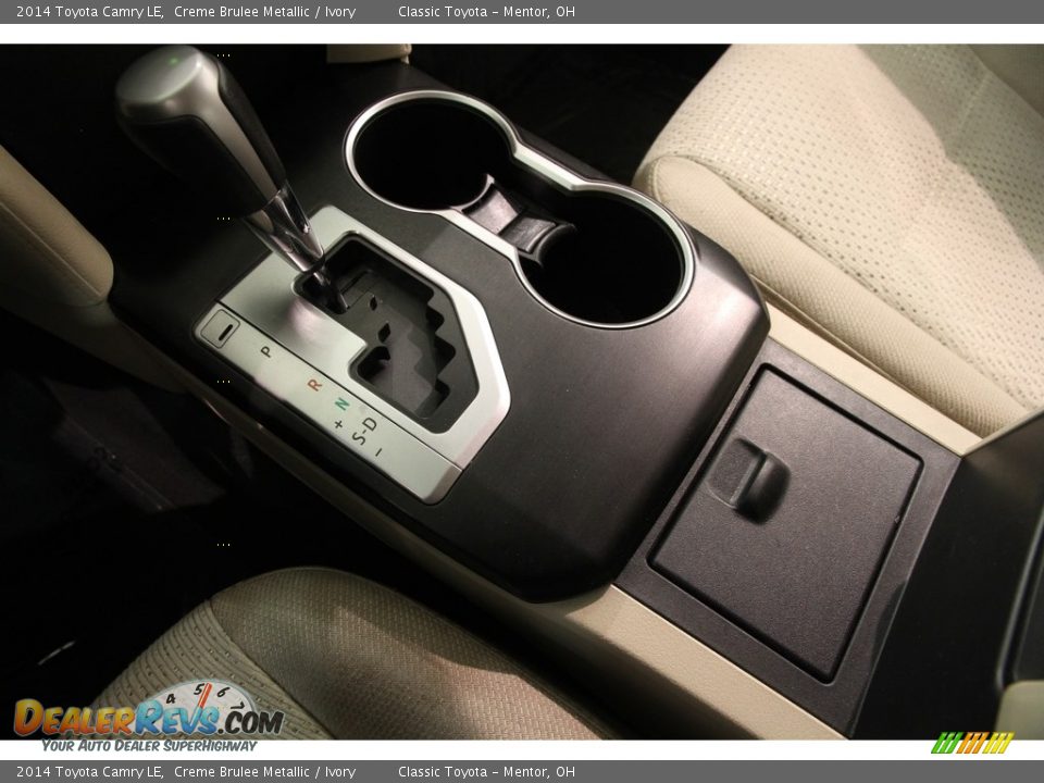 2014 Toyota Camry LE Creme Brulee Metallic / Ivory Photo #11