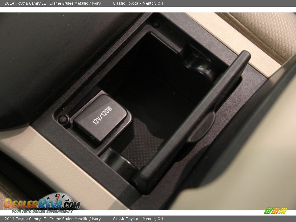 2014 Toyota Camry LE Creme Brulee Metallic / Ivory Photo #12