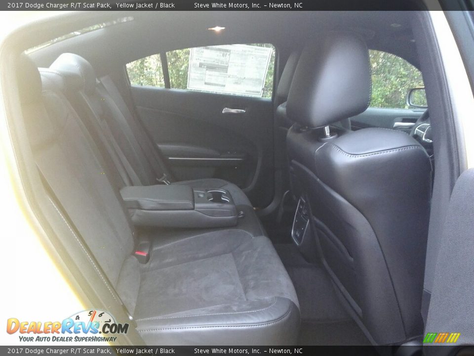 2017 Dodge Charger R/T Scat Pack Yellow Jacket / Black Photo #14