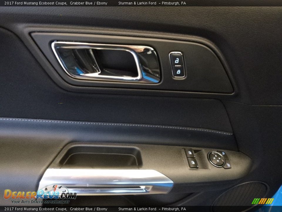 Controls of 2017 Ford Mustang Ecoboost Coupe Photo #9