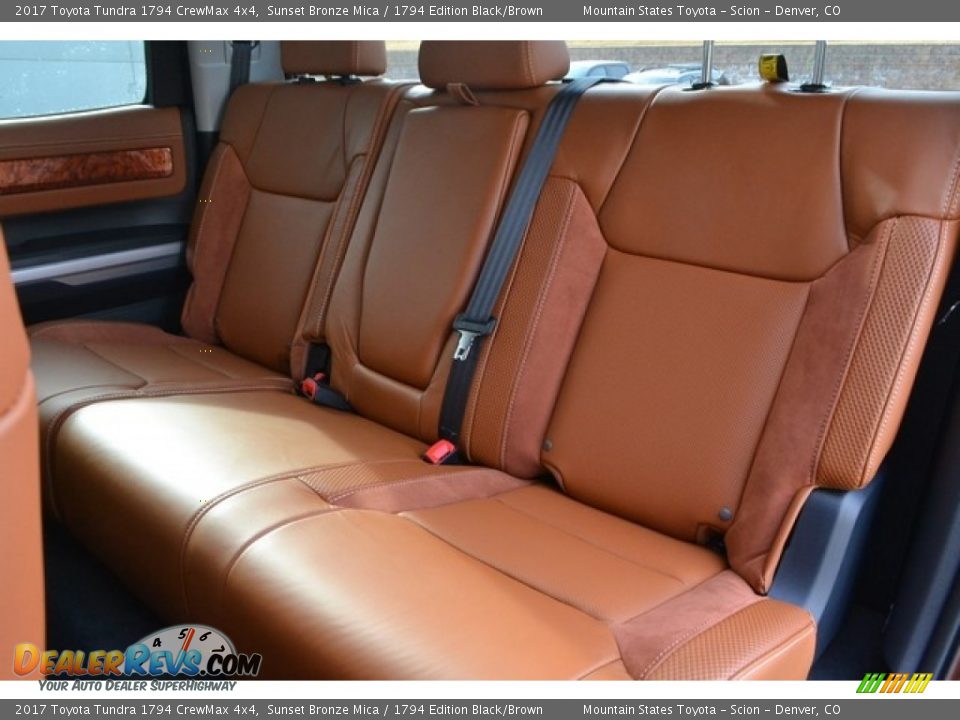 2017 Toyota Tundra 1794 CrewMax 4x4 Sunset Bronze Mica / 1794 Edition Black/Brown Photo #7