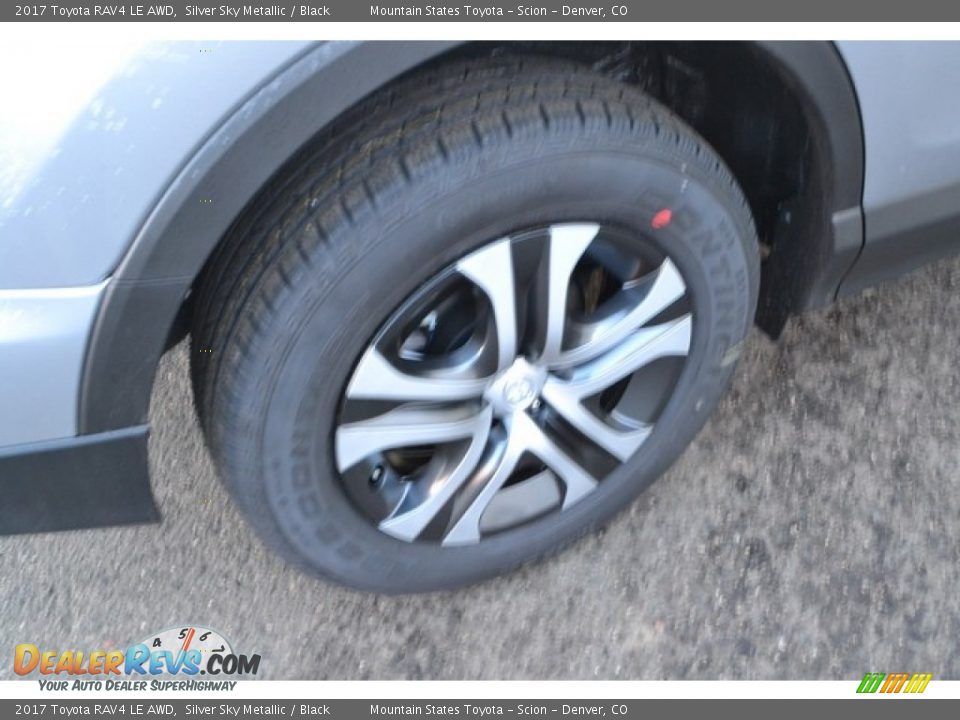 2017 Toyota RAV4 LE AWD Silver Sky Metallic / Black Photo #9