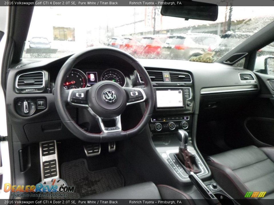 Front Seat of 2016 Volkswagen Golf GTI 4 Door 2.0T SE Photo #8