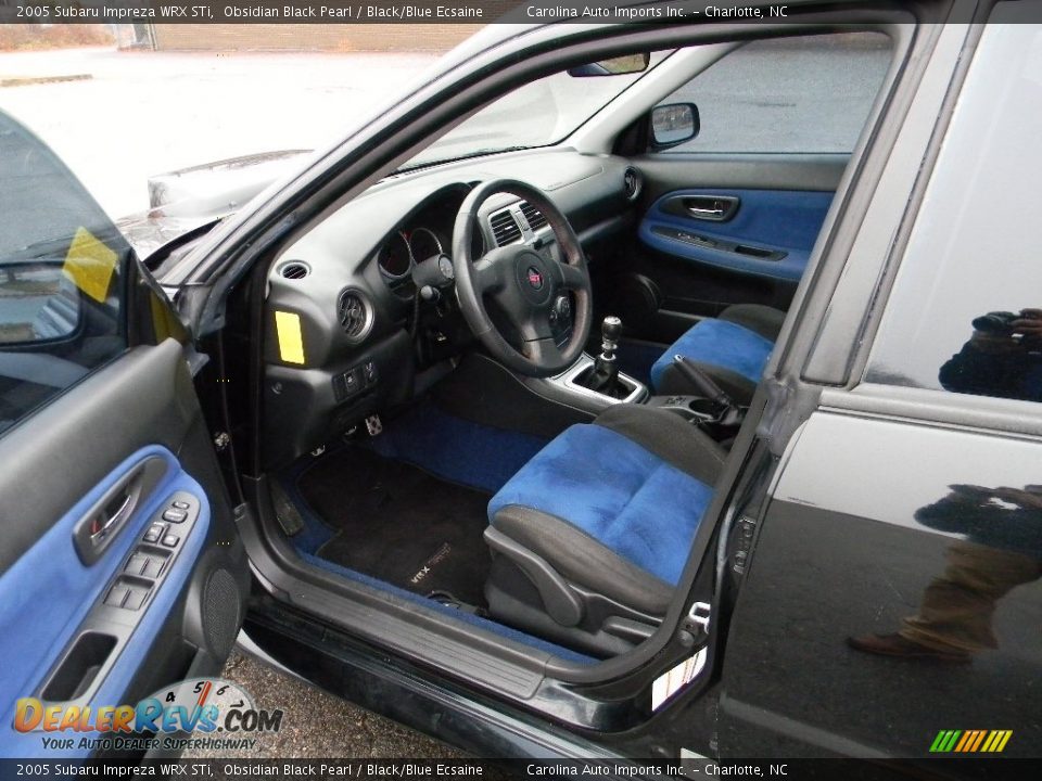 2005 Subaru Impreza WRX STi Obsidian Black Pearl / Black/Blue Ecsaine Photo #17
