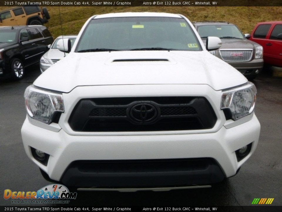 2015 Toyota Tacoma TRD Sport Double Cab 4x4 Super White / Graphite Photo #13