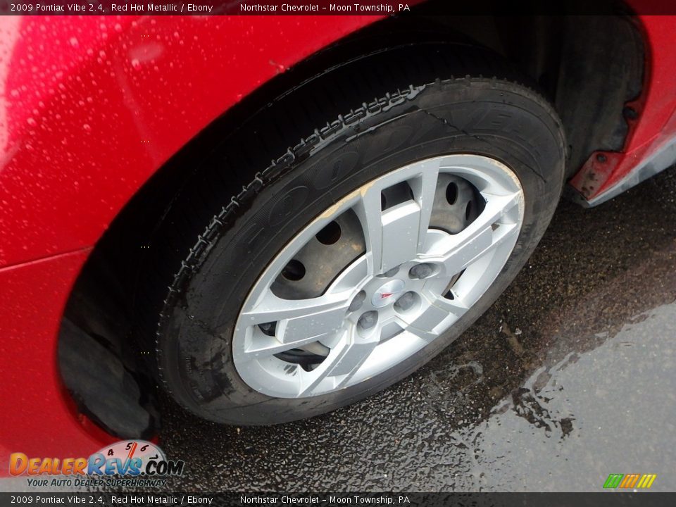2009 Pontiac Vibe 2.4 Red Hot Metallic / Ebony Photo #7