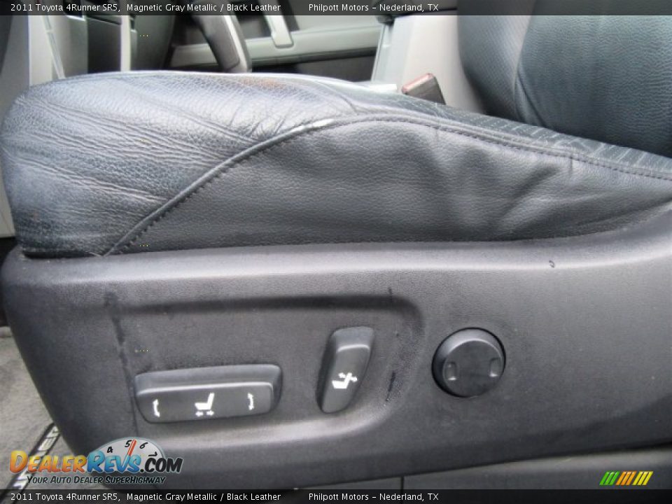 2011 Toyota 4Runner SR5 Magnetic Gray Metallic / Black Leather Photo #18