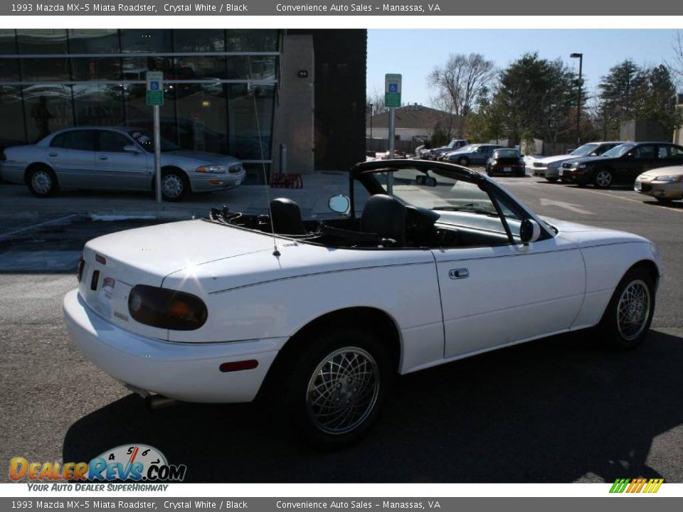 1993 Mazda MX-5 Miata Roadster Crystal White / Black Photo #3