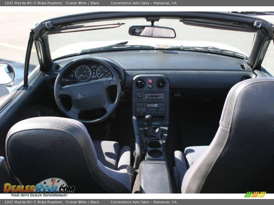 1993 Mazda MX-5 Miata Roadster Crystal White / Black Photo #7