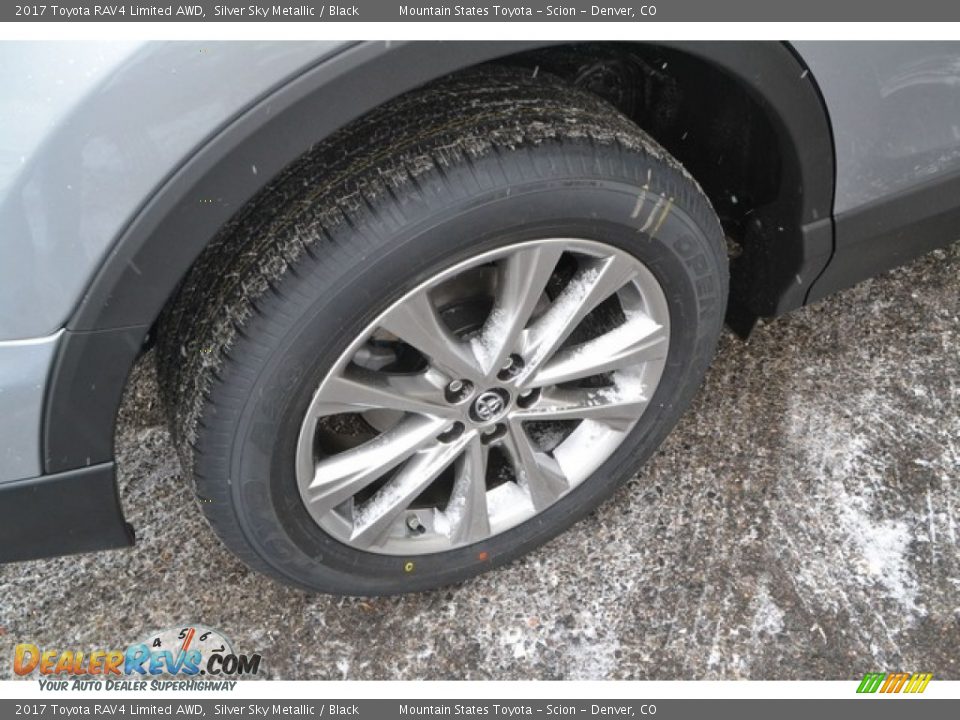2017 Toyota RAV4 Limited AWD Silver Sky Metallic / Black Photo #9