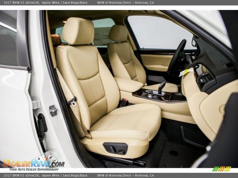 2017 BMW X3 sDrive28i Alpine White / Sand Beige/Black Photo #2