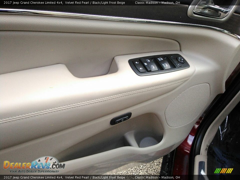 2017 Jeep Grand Cherokee Limited 4x4 Velvet Red Pearl / Black/Light Frost Beige Photo #3