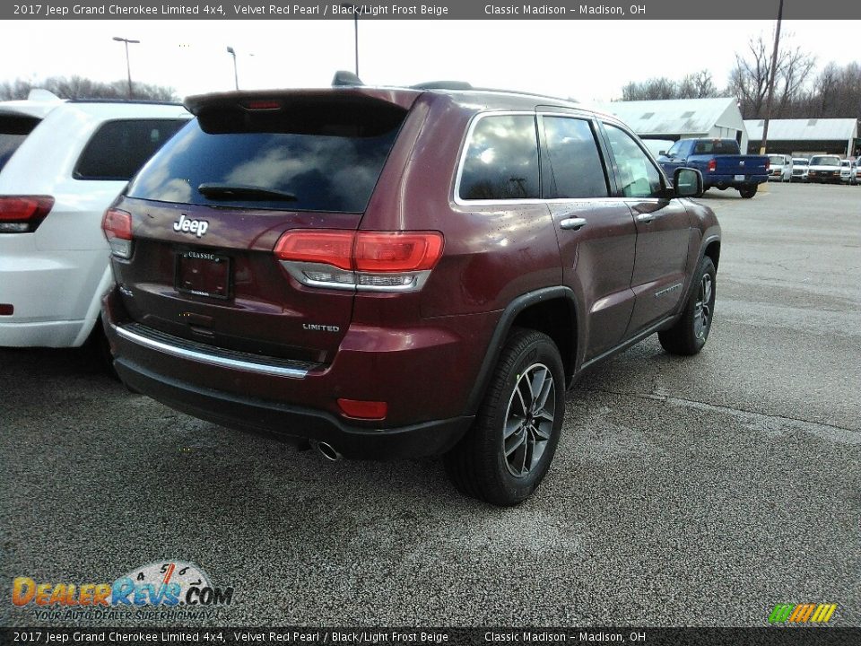 2017 Jeep Grand Cherokee Limited 4x4 Velvet Red Pearl / Black/Light Frost Beige Photo #14