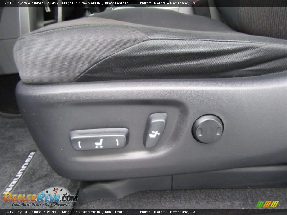 2012 Toyota 4Runner SR5 4x4 Magnetic Gray Metallic / Black Leather Photo #17