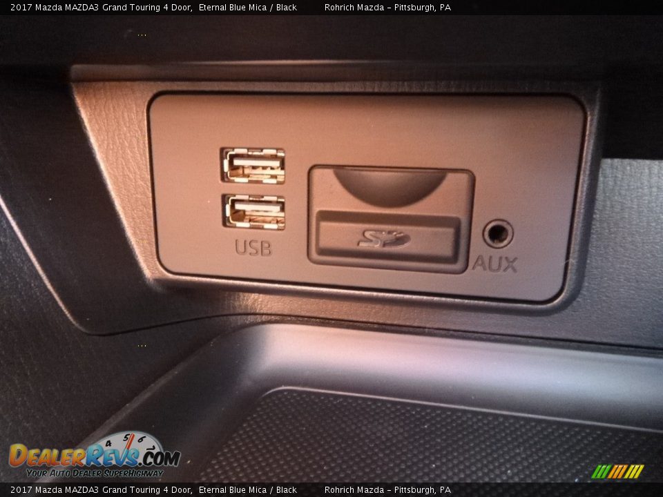 2017 Mazda MAZDA3 Grand Touring 4 Door Eternal Blue Mica / Black Photo #16